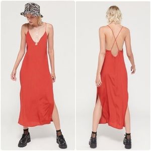 THIRD FORM Lucid Cross-Back Midi Slip Dress Rust size xs